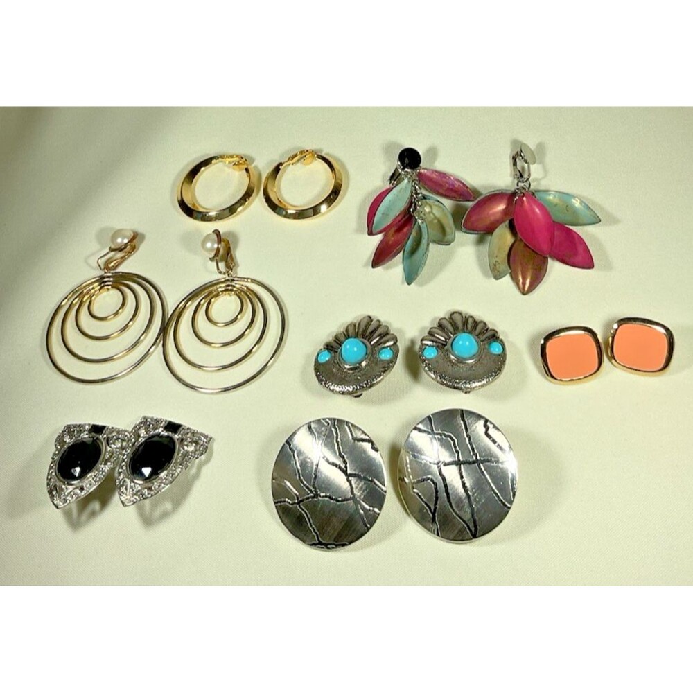 Lot 7 Pairs Earrings Clip-on Multicolored Dangle & Button Chic Classic Western